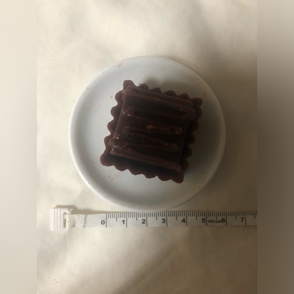 CHOCOLATE SCENTED MINIATURE CANDLES 🕯️ - Picture 5 of 5